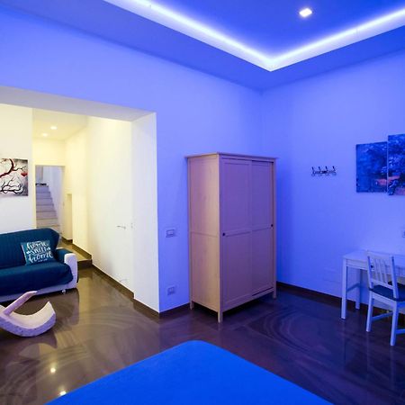 Palazzo 15 Napoli Bed & Breakfast ภายนอก รูปภาพ