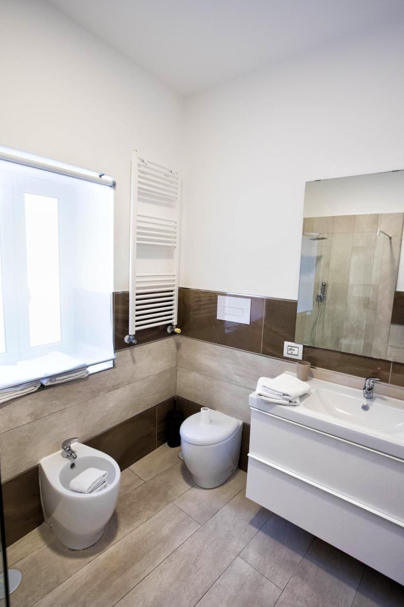 Palazzo 15 Napoli Bed & Breakfast ภายนอก รูปภาพ